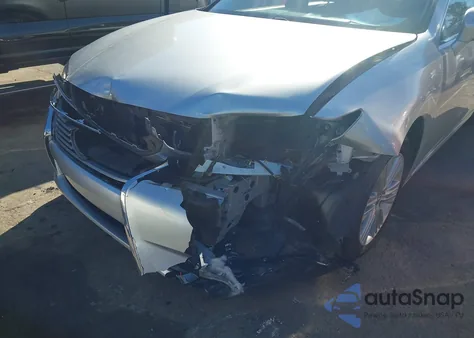 2013 Lexus Es 350 z USA, uszkodzony, nr VIN JTHBK1GG1D2049177